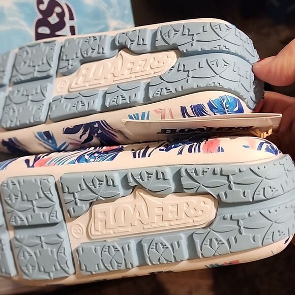 Floral Women's Shoes Floafers size 8 NWT - Picture 5 of 6